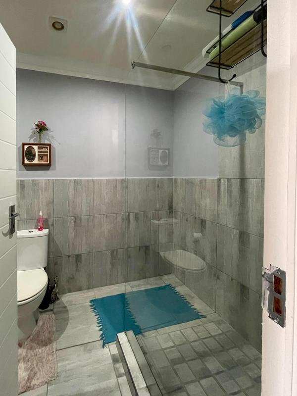 3 Bedroom Property for Sale in Albertinia Western Cape